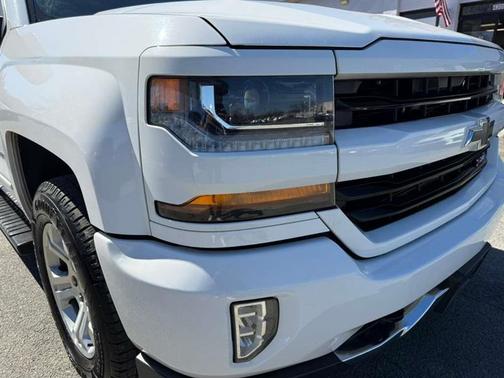 2018 Chevrolet Silverado 1500 2LT