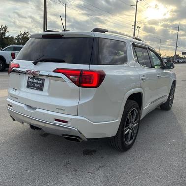 2018 GMC Acadia Denali