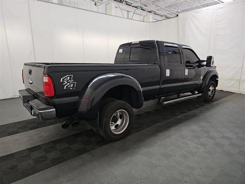 Tuxedo Black Metallic 2015 Ford F-350 Lariat