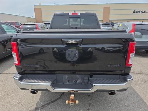 Diamond Black Crystal Pearlcoat 2019 RAM 1500 Big Horn