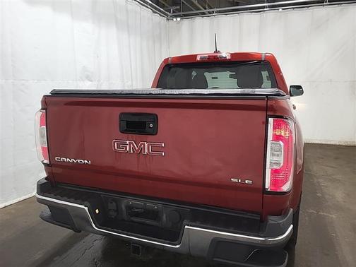 Red 2016 GMC Canyon SLE