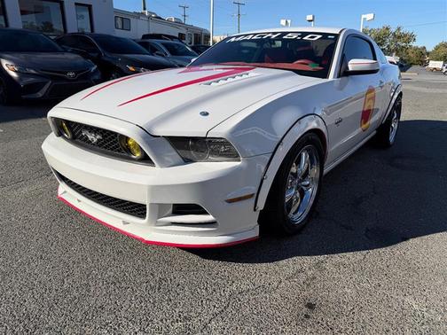 2014 Ford Mustang GT Premium