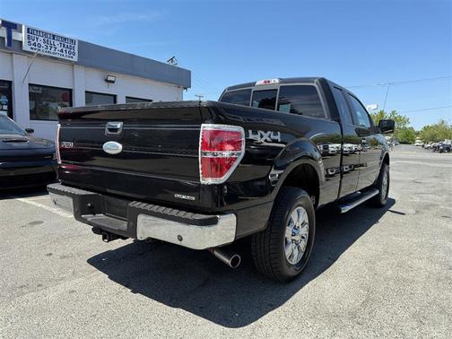 Black 2011 Ford F-150 XLT