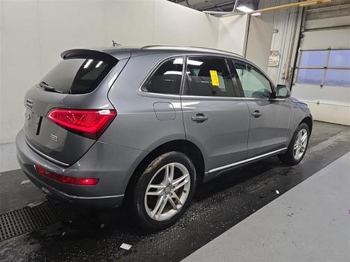 2015 Audi Q5 2.0T Premium Plus