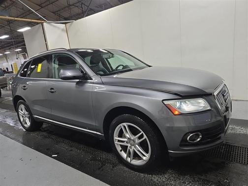 2015 Audi Q5 2.0T Premium Plus