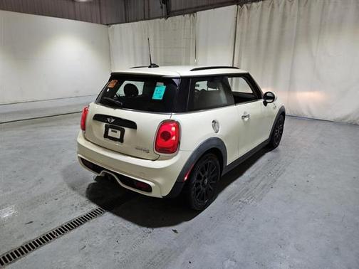 2016 MINI Hardtop Cooper S