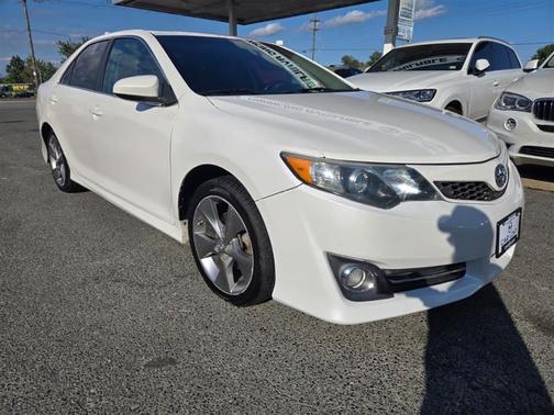 2012 Toyota Camry SE Limited Edition