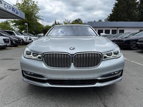 Silver 2018 BMW 750 Li xDrive