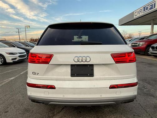 2019 Audi Q7 45 Premium