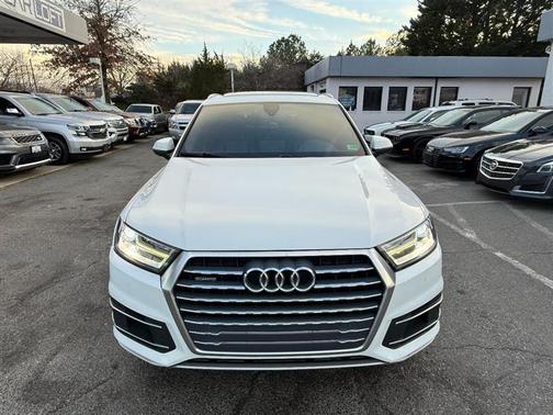 2019 Audi Q7 45 Premium