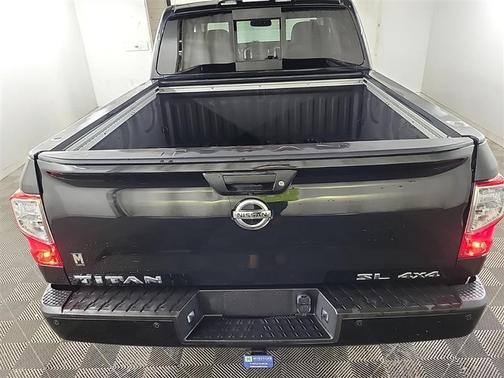 2019 Nissan Titan SL