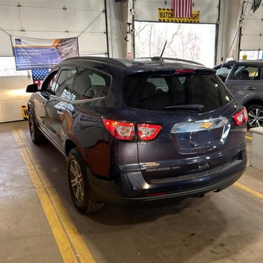 2017 Chevrolet Traverse 2LT