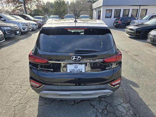 2019 Hyundai SANTA FE SE 2.4
