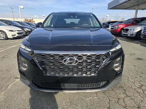 2019 Hyundai SANTA FE SE 2.4