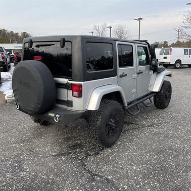 2012 Jeep Wrangler Unlimited Sahara