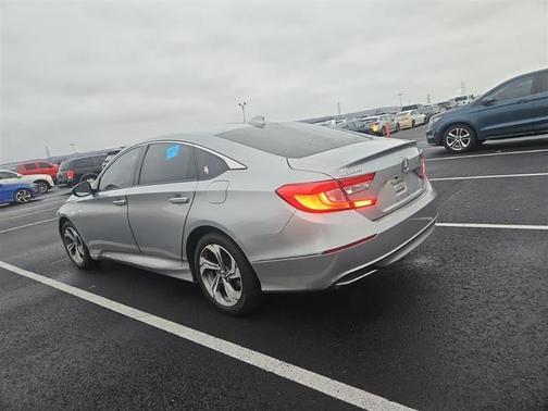 Lunar Silver Metallic 2018 Honda Accord EX-L