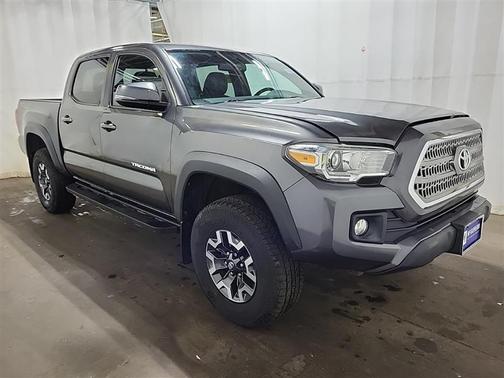 Magnetic Gray Metallic 2016 Toyota Tacoma TRD Off Road
