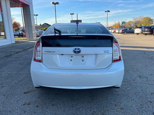 2013 Toyota Prius Five