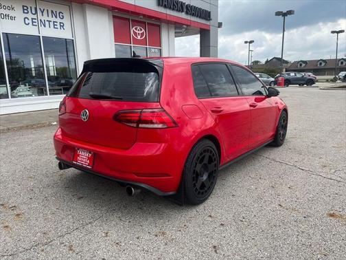 2021 Volkswagen Golf GTI 2.0T SE DSG