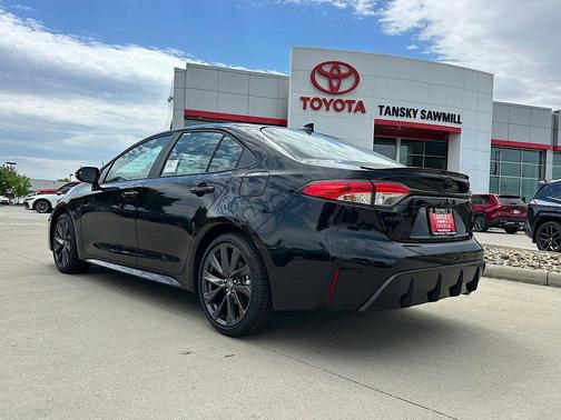 Midnight Black Metallic 2026 Toyota Corolla SE