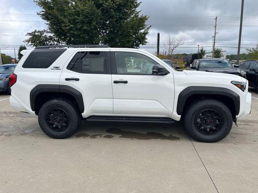 2025 Toyota 4Runner TRD Off Road Premium