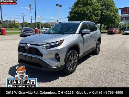 2022 Toyota RAV4 Hybrid XLE Premium
