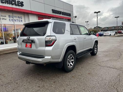 2024 Toyota 4Runner TRD Off Road