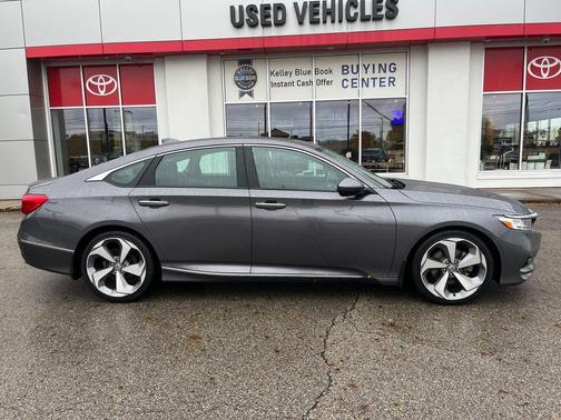 2018 Honda Accord Touring 2.0T