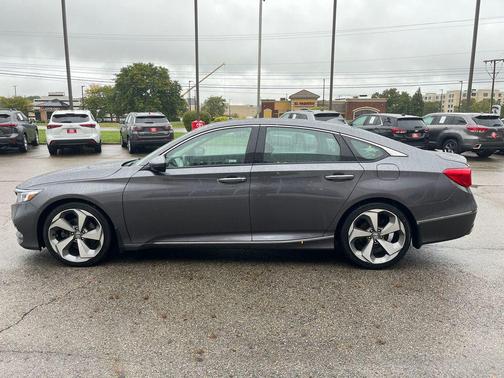 2018 Honda Accord Touring 2.0T