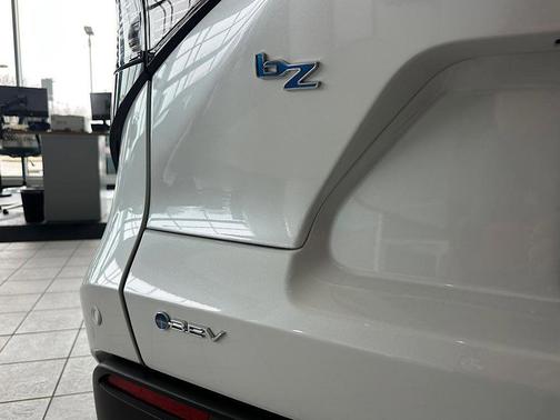 2026 Toyota bZ XLE Plus
