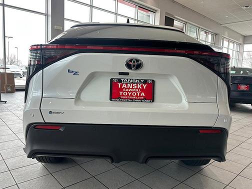 2026 Toyota bZ XLE Plus