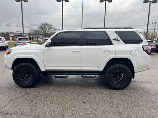 2022 Toyota 4Runner TRD Off Road Premium