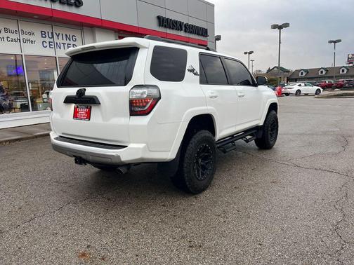 2022 Toyota 4Runner TRD Off Road Premium