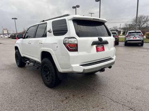 2022 Toyota 4Runner TRD Off Road Premium
