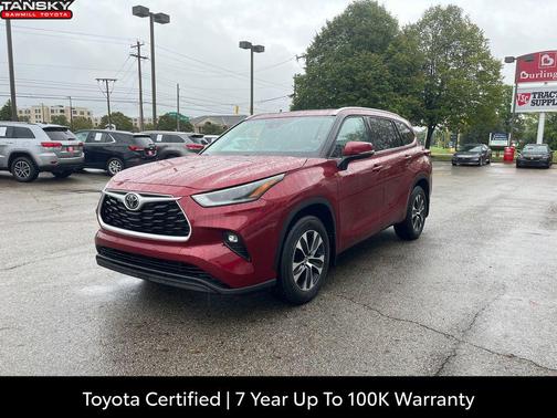 2021 Toyota Highlander XLE