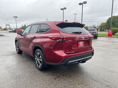 2021 Toyota Highlander XLE