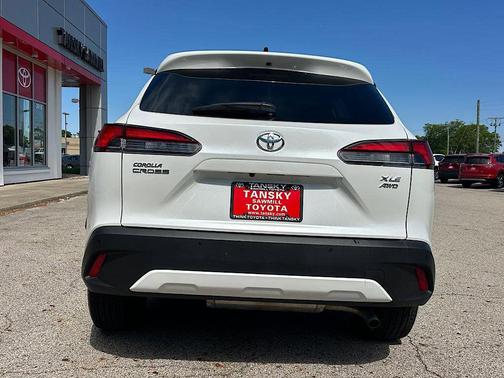 Pearl 2026 Toyota Corolla Cross XLE