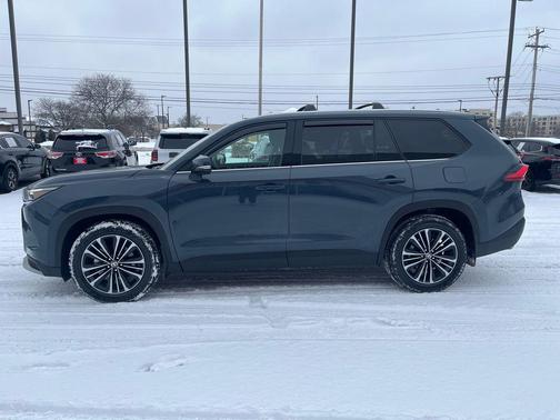 2024 Toyota Grand Highlander Hybrid Limited MAX