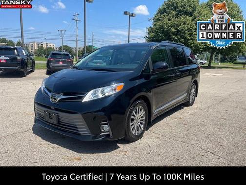 2020 Toyota Sienna XLE