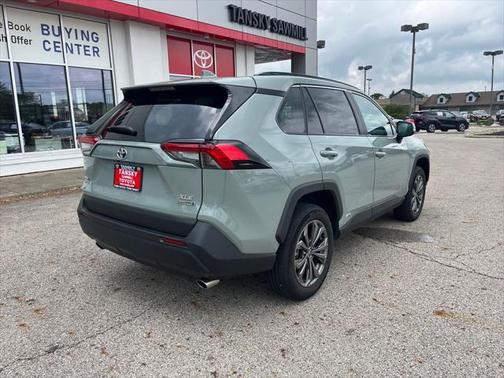 2022 Toyota RAV4 Hybrid XLE Premium