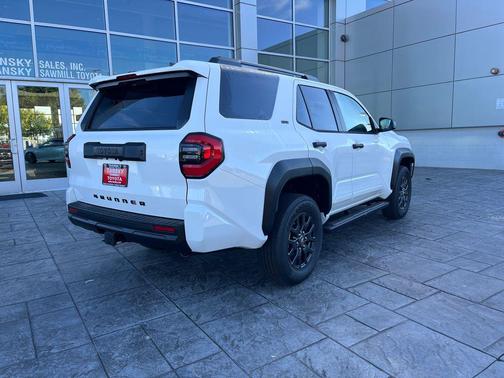 2025 Toyota 4Runner SR5