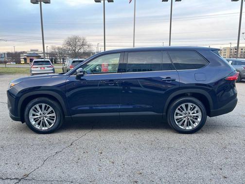 2025 Toyota Grand Highlander Platinum