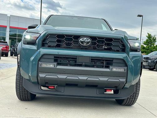 Everest 2026 Toyota 4Runner TRD Off Road Premium