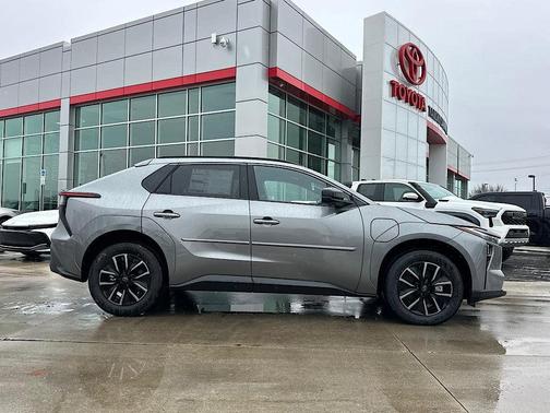 2026 Toyota bZ XLE Plus