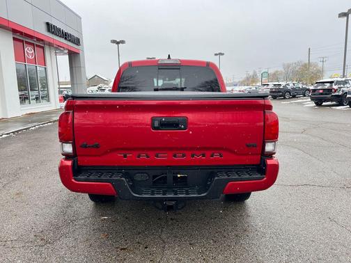 2022 Toyota Tacoma SR5