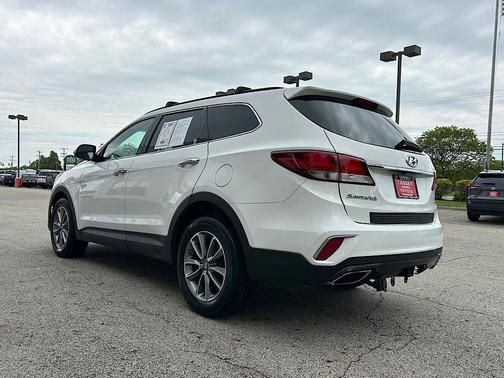 Monaco White 2017 Hyundai SANTA FE SE
