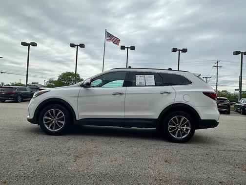 Monaco White 2017 Hyundai SANTA FE SE