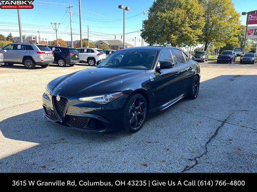 2022 Alfa Romeo Giulia Quadrifoglio