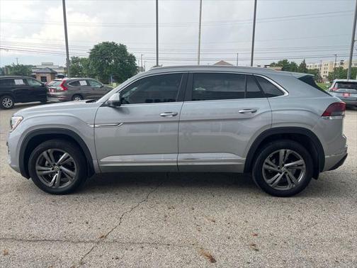 2024 Volkswagen Atlas Cross Sport 2.0T SEL
