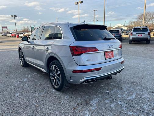 2023 Audi Q5 45 S line Premium